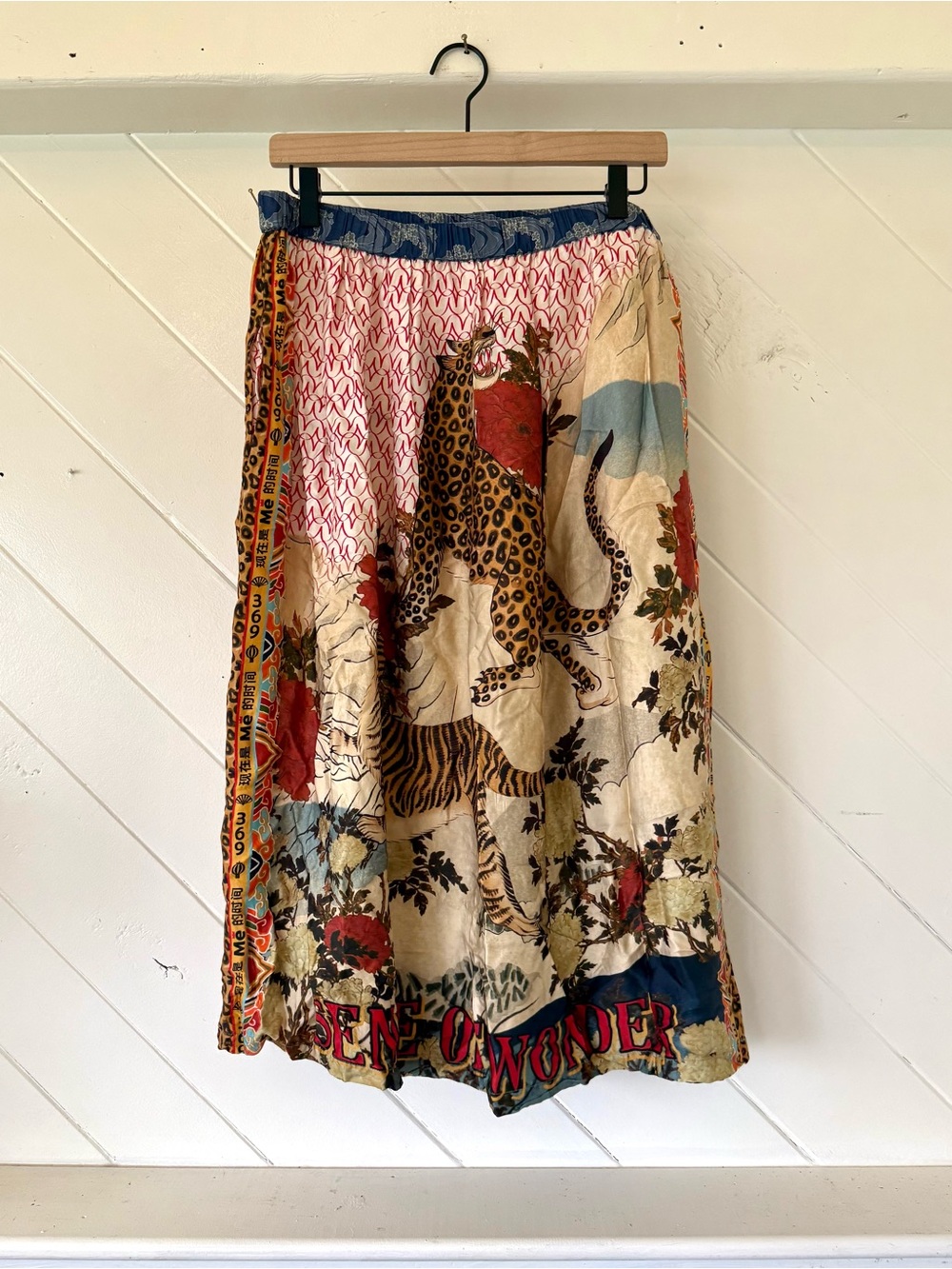 Me369 tiger skirt